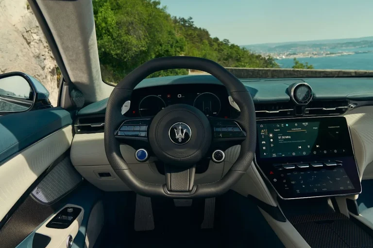 2027 Maserati GranCabrio Folgore interior luxury cabin view
