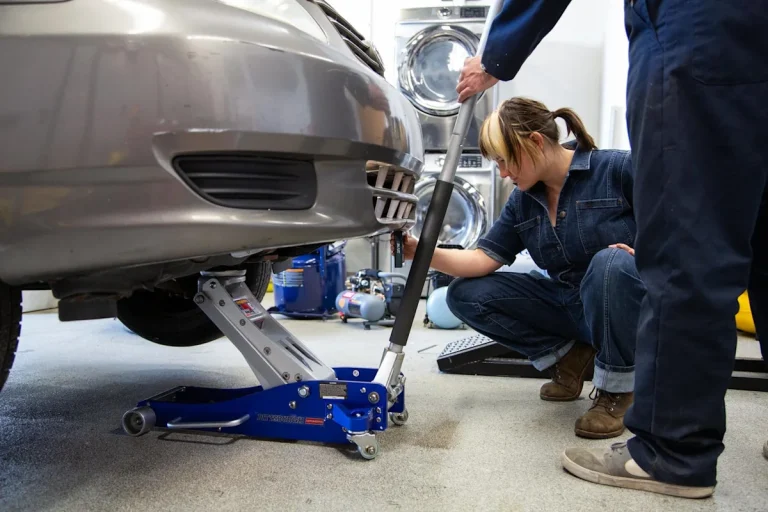 We Put Today's Best Car Jacks to Work. Here's Which Ones Earned Our