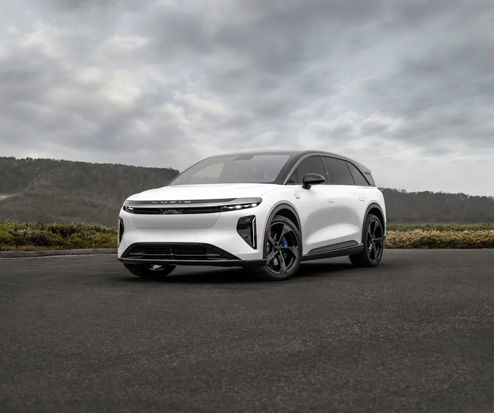Exterior view of the 2027 Lucid Gravity GT-S electric SUV with blue brake calipers
