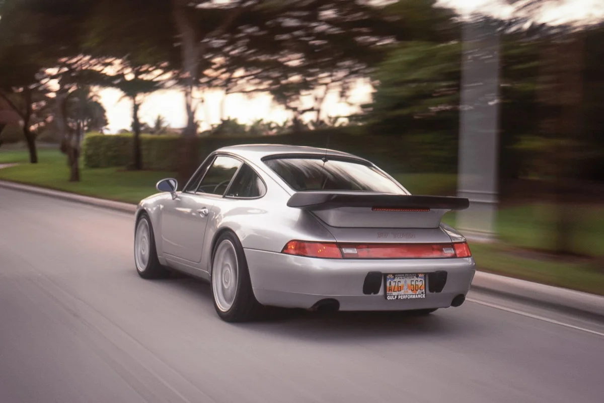 Side profile of the 1997 Ruf Porsche 993BTR sports car