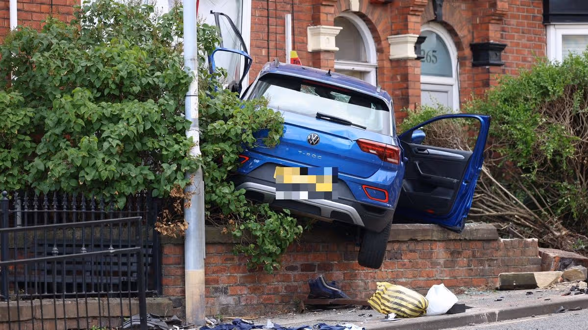 Police cordon on Chester Road in Sunderland after a car crashed into a house