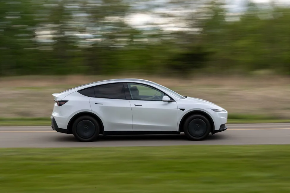 Entry level Tesla Model Y electric crossover