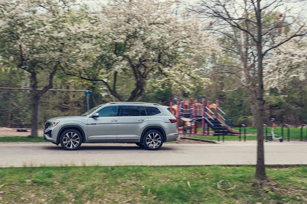 The 2026 Volkswagen Atlas SEL Premium R-Line parked outdoors showcasing its design.