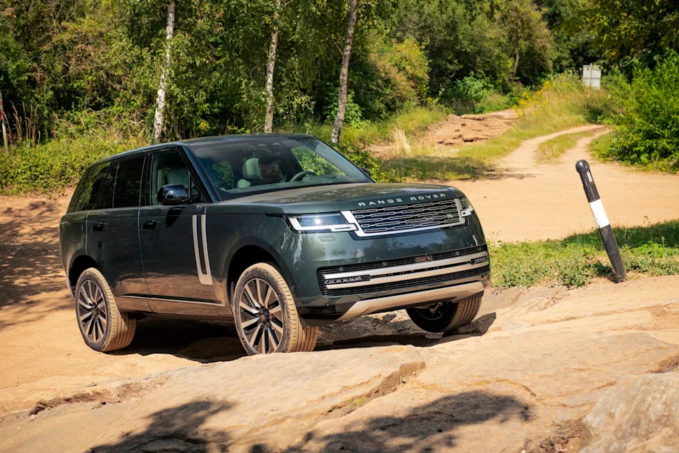 View Exterior Photos of the 2027 Land Rover Range Rover Electric