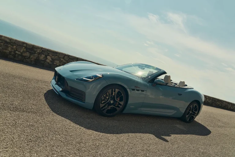 View Exterior Photos of the 2027 Maserati GranCabrio Folgore