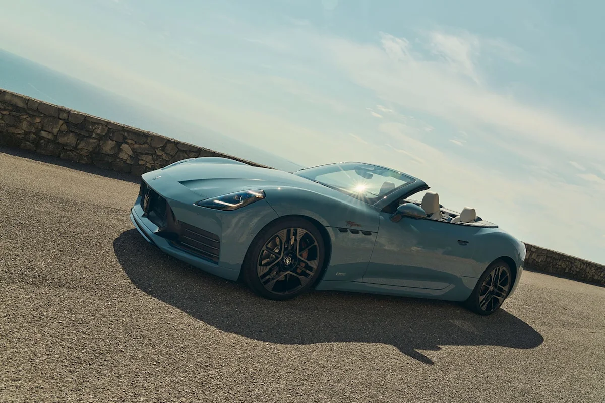 View Exterior Photos of the 2027 Maserati GranCabrio Folgore