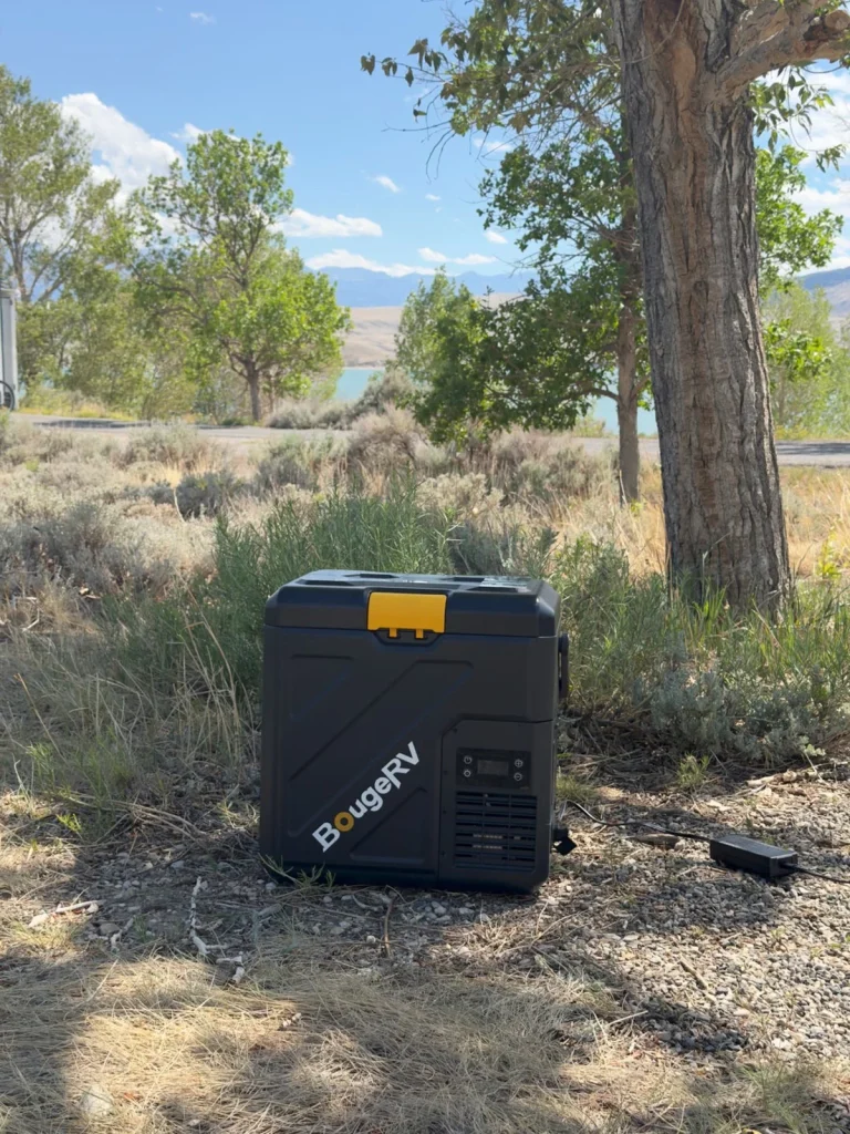 We Tested Electric Coolers. This Is the One I'd Pack for a Solo