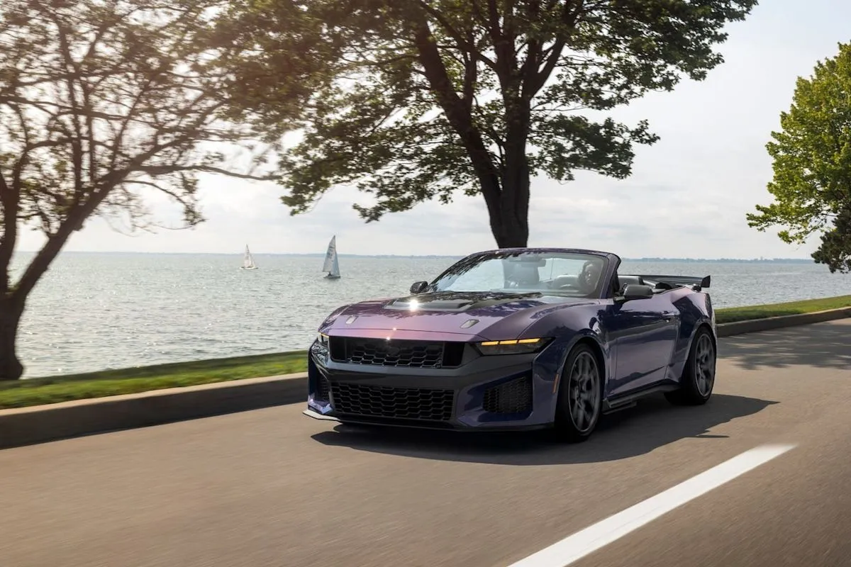 2027 Ford Mustang Dark Horse SC convertible finished in Precision Purple paint