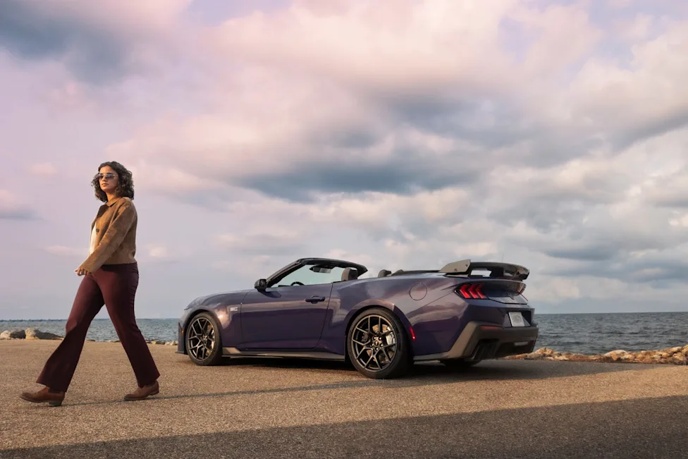 2027 Ford Mustang Dark Horse SC convertible finished in Precision Purple paint