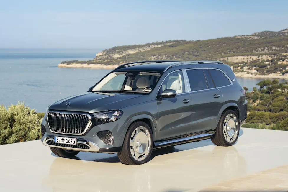 Front exterior view of the 2027 Mercedes-Maybach GLS680 ultra-luxury SUV with illuminated grille.