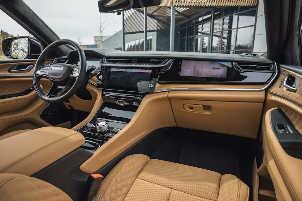 View Interior Photos of the 2026 Jeep Grand Cherokee Summit